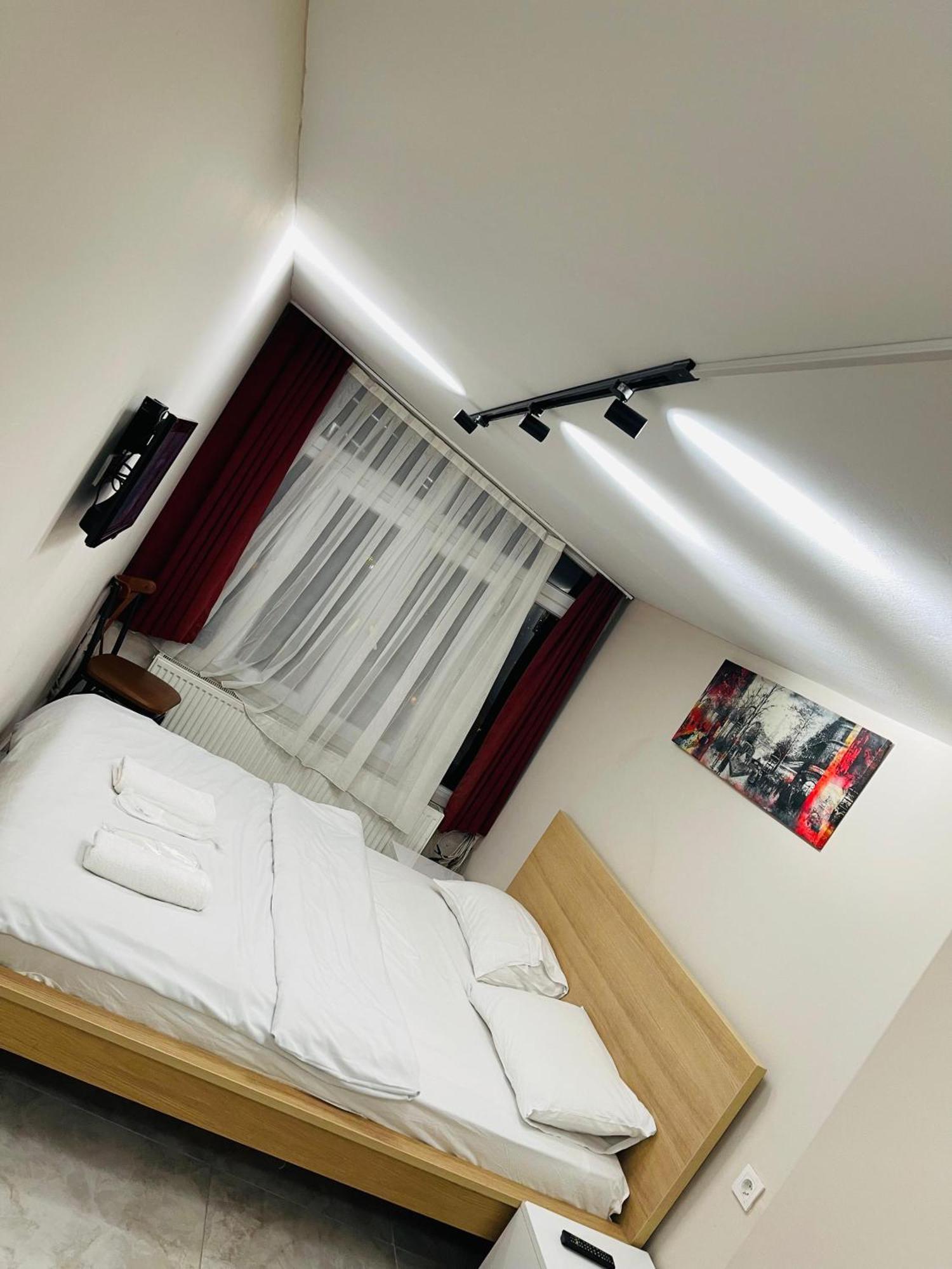 Taksim Rain Suite Istanbul Eksteriør billede